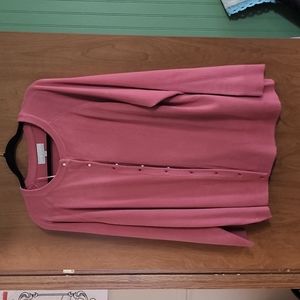 Sweater with pearl buttons